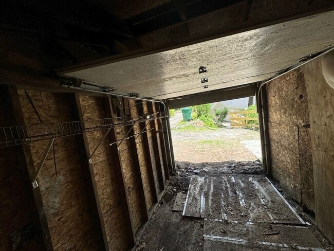 Building Photo - 22 Hemlock Trail