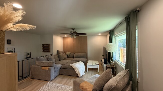 Building Photo - 5640 Wood Duck Cir