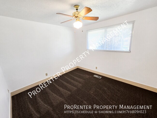 Building Photo - 1280 N 325 E