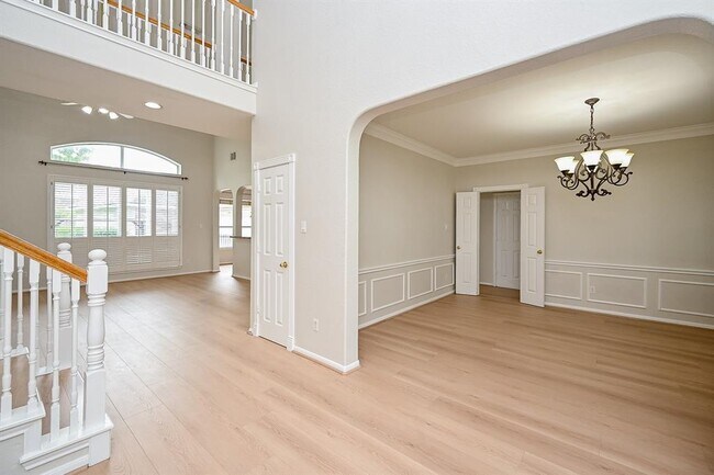 Building Photo - 22511 Bridgehaven Dr