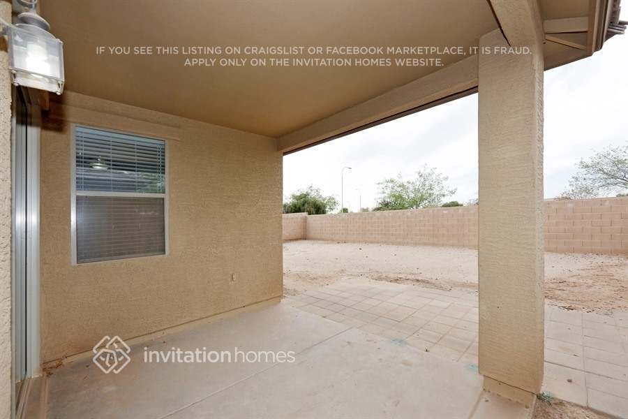 Building Photo - 7330 W Sophie Ln