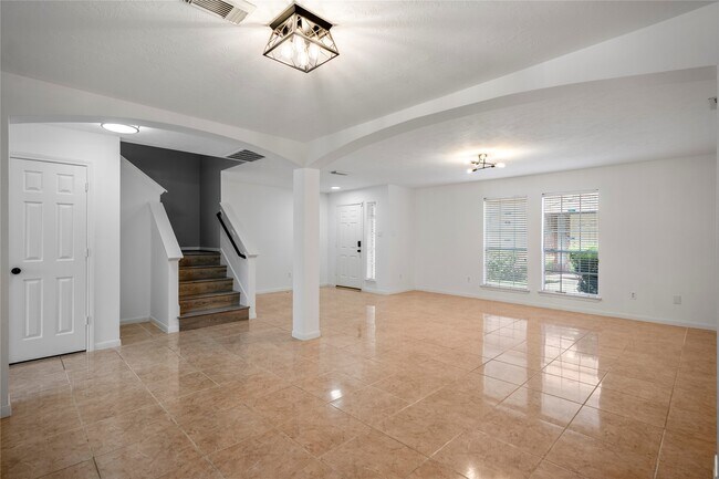 Building Photo - 11735 Alief Clodine Rd