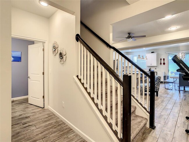 Building Photo - 5021 Skyview Ln