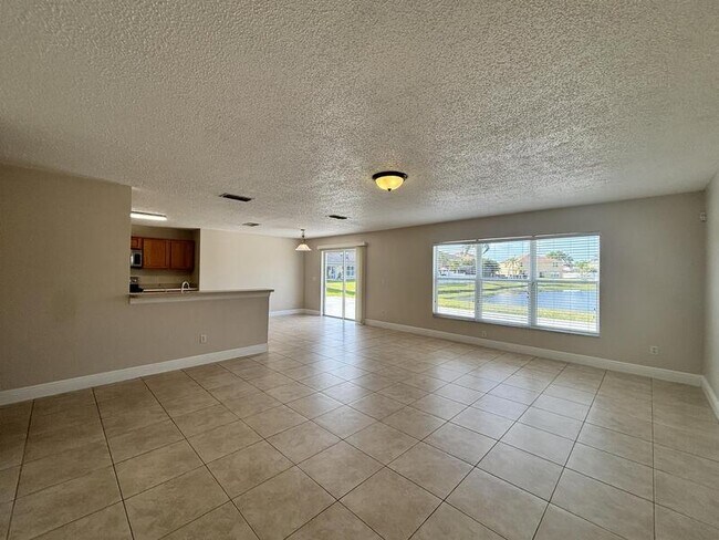 Building Photo - 15133 Moultrie Pointe Rd
