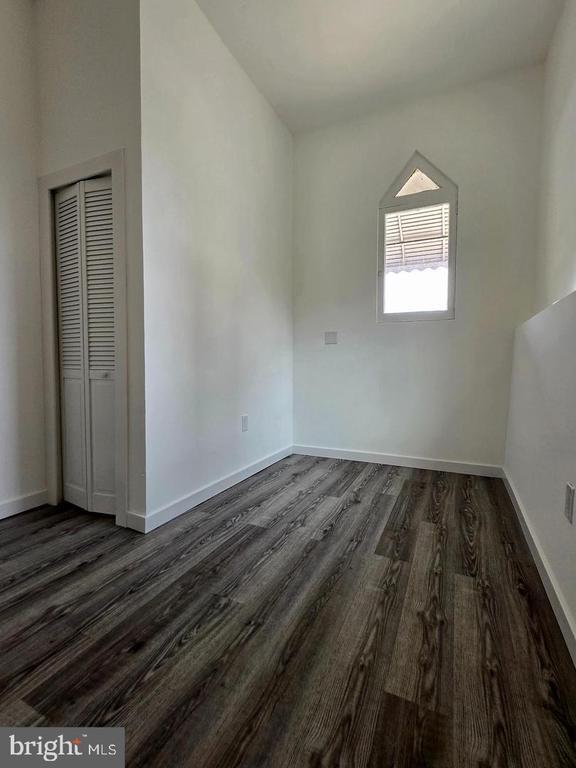 Building Photo - 1218 N 16th St