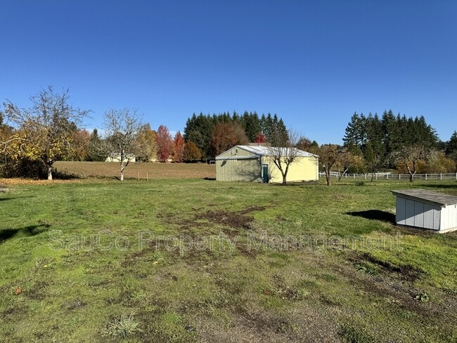 Building Photo - 21965 NW Phillips Rd