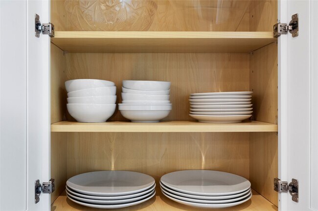 Building Photo - 1410 Milby St