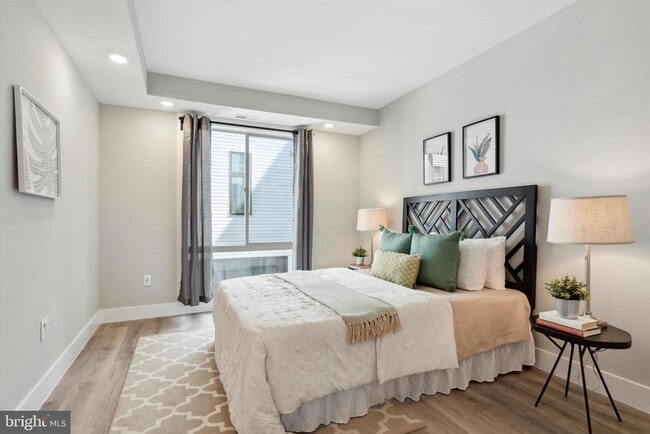 Building Photo - 1223 N 7th St