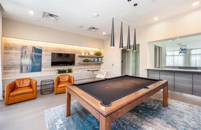 Building Photo - 4558 NW 83rd Ave