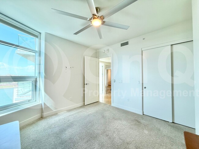 Building Photo - 140 E Rio Salado Pkwy