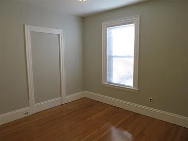 Building Photo - 106 Highland Ave