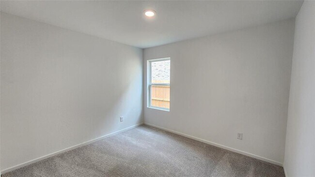 Building Photo - 29018 Rustic Windmill Wy