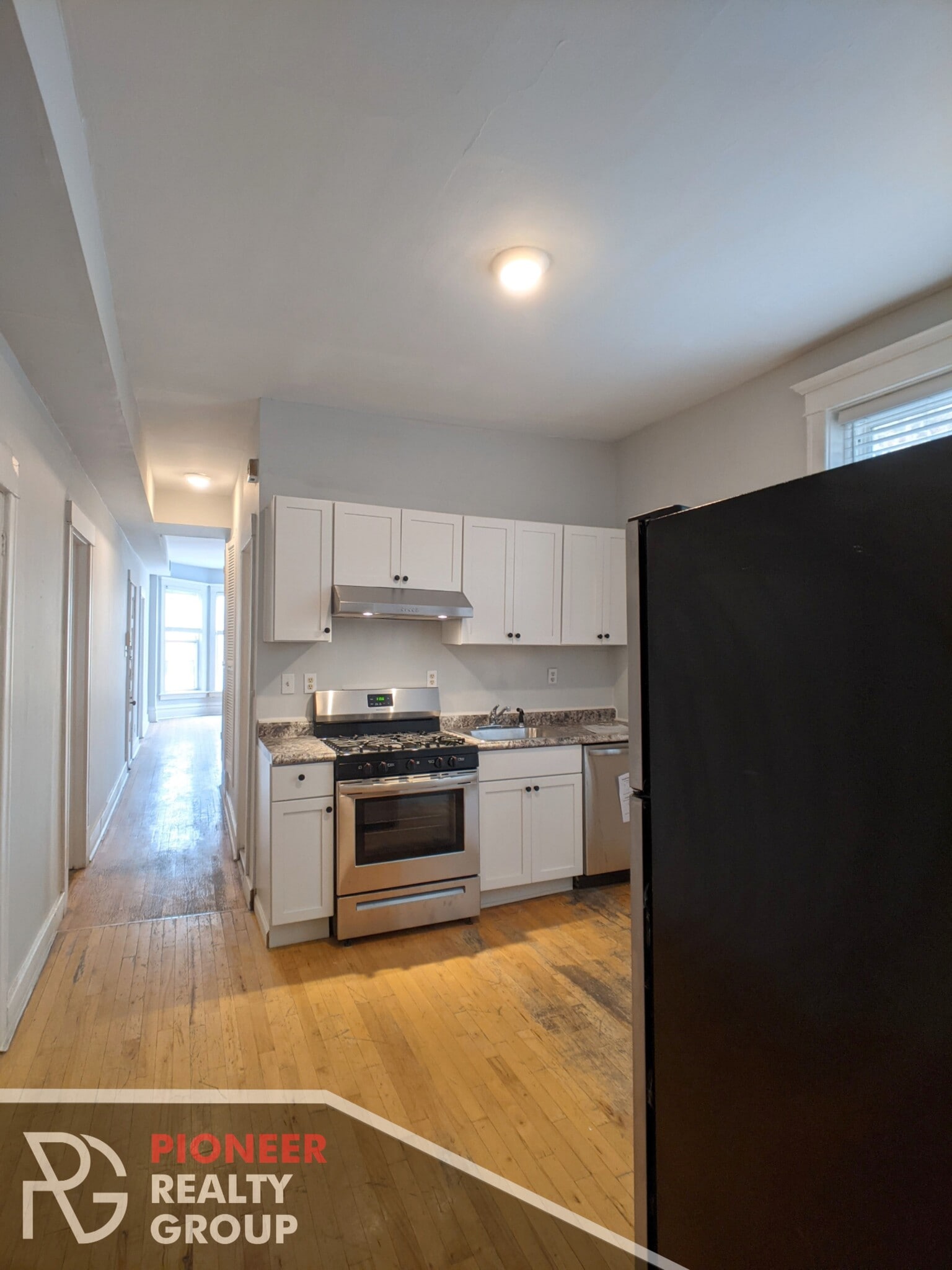 Building Photo - 3542 N Halsted St