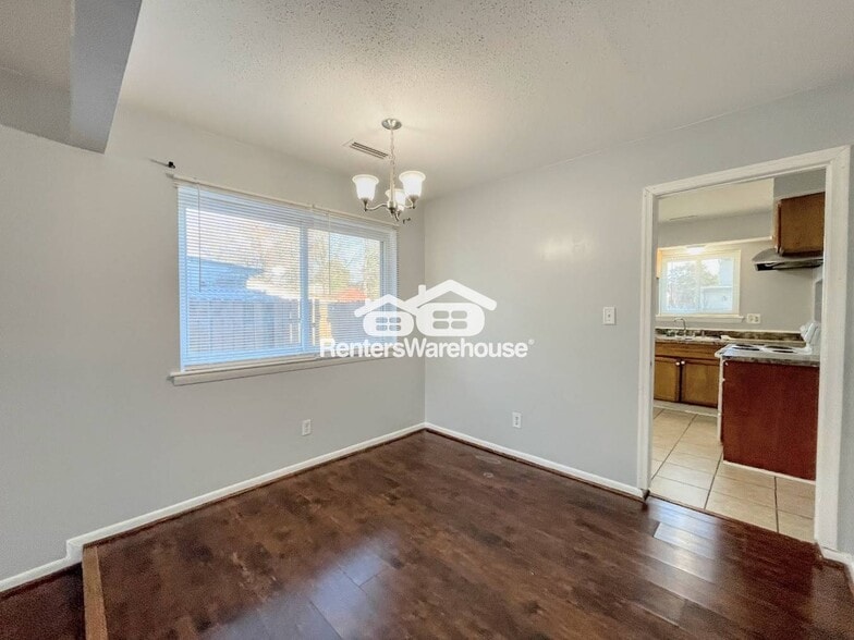 Building Photo - 5775 Albright Dr