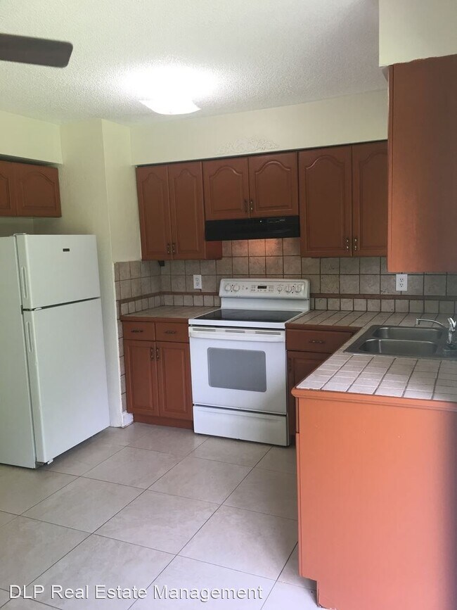 Building Photo - 3 br, 2 bath House - 963 Madison Ave
