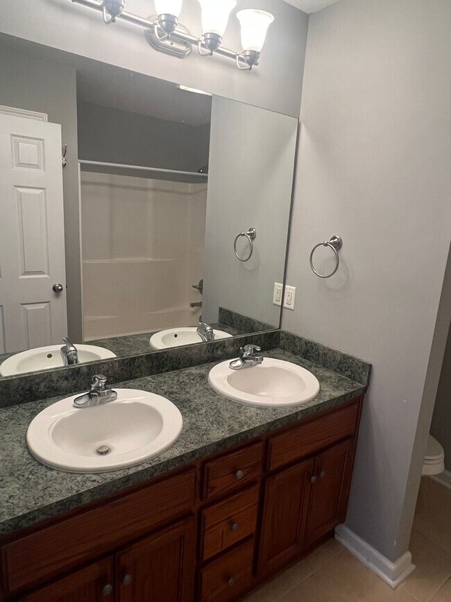 Building Photo - 3BR/2BA Home in Kingsland For Rent