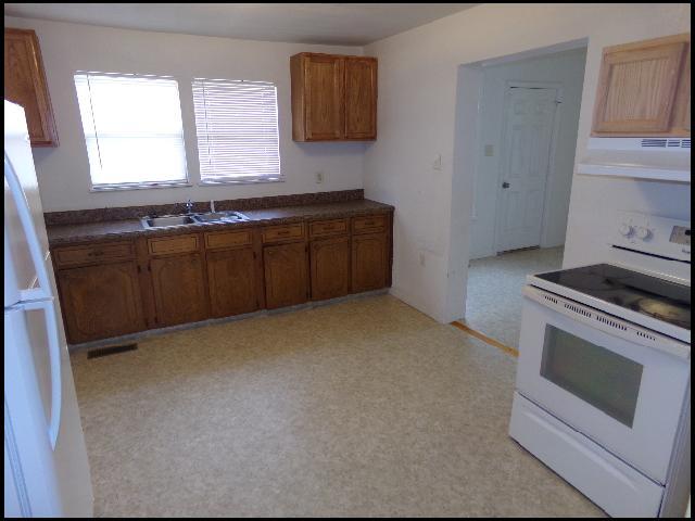 Building Photo - 4022 W 25th St