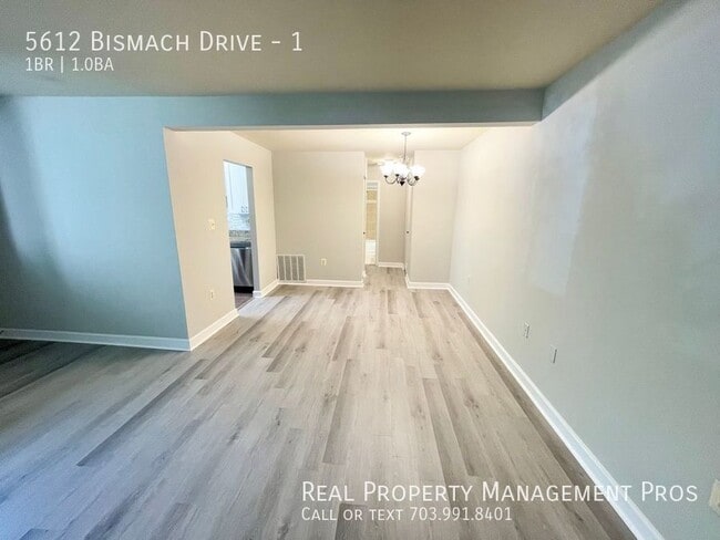 Building Photo - 5612 Bismach Dr