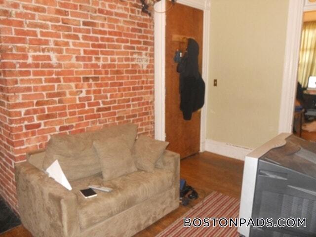 Building Photo - 21 Cortes St