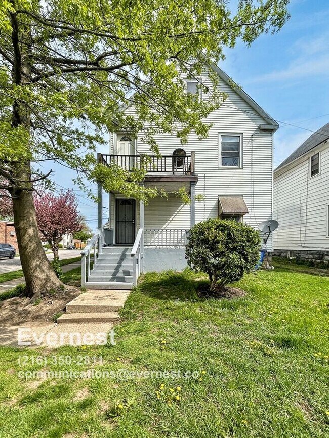 Building Photo - Charming 2-Bedroom Home with Convenient Lo...