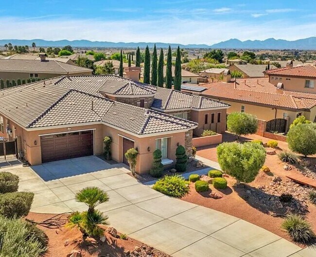 Building Photo - Luxury Home at Stonebrook Estates-Gated Community- 4 Bedrooms, 5 Bathrooms