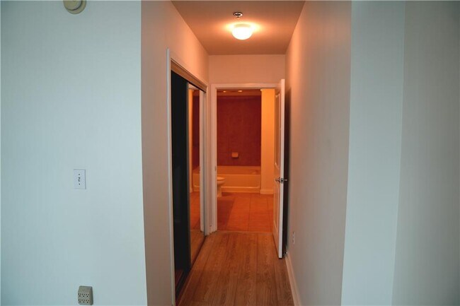 Building Photo - 3324 Peachtree Rd