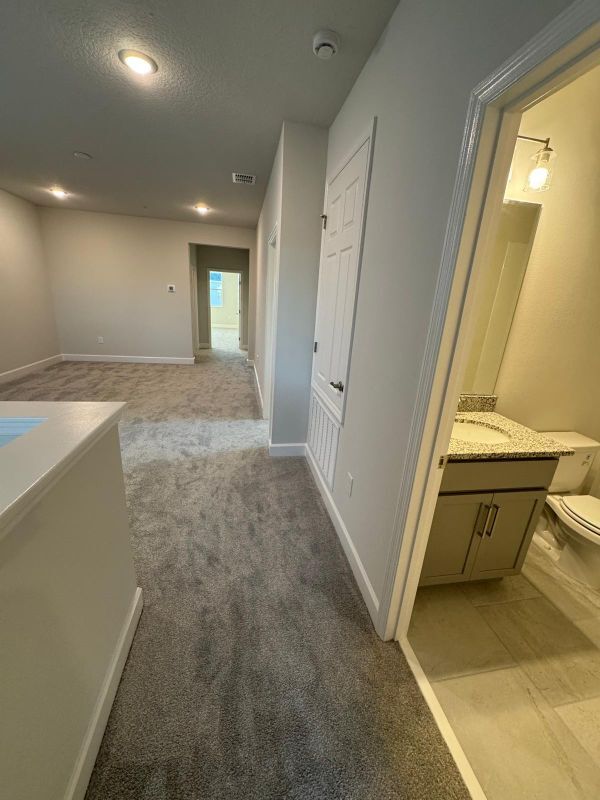 Building Photo - 522 Belmond Dr