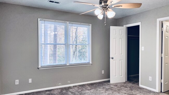 Building Photo - 516 Brent Rd