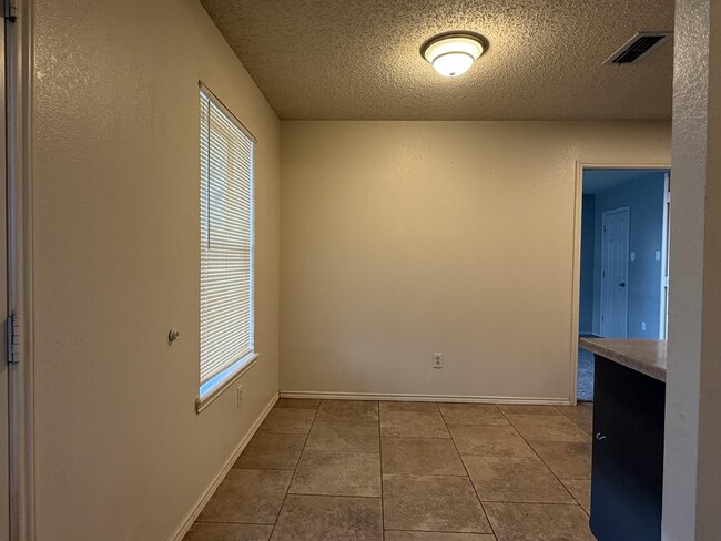 Building Photo - 9717 Blandon Ave