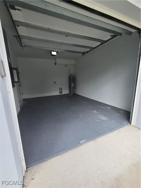 Building Photo - 483 Linden Ave S
