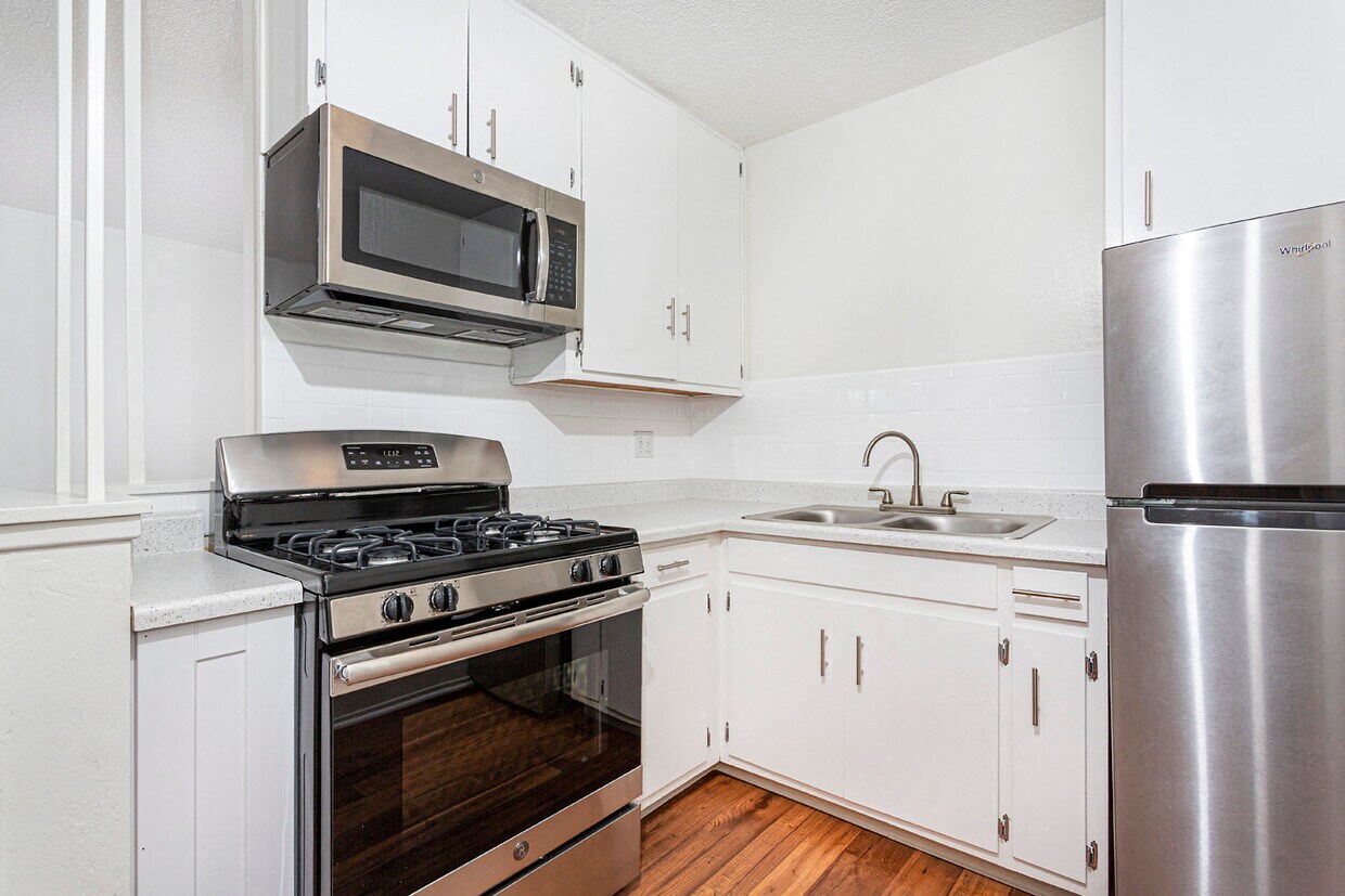 Aztec Pacific San Diego Ca Apartment Finder