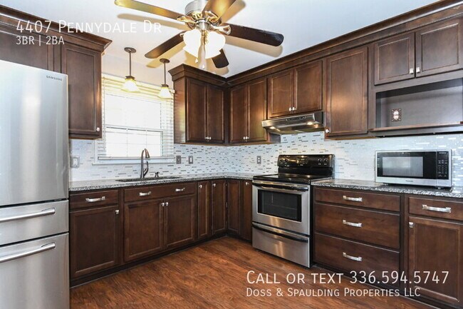 Building Photo - 4407 Pennydale Dr