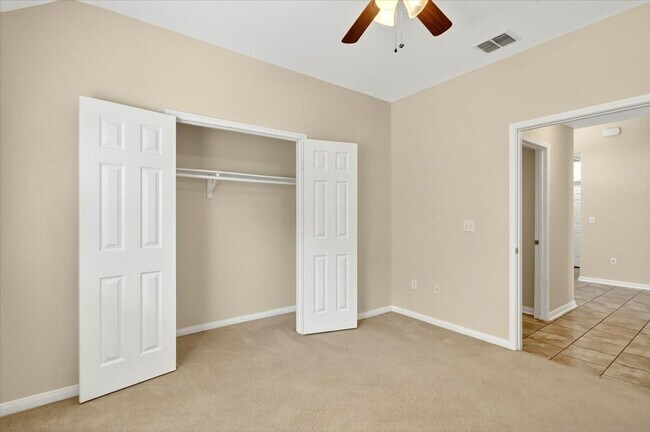Building Photo - 6018 Tapestry Dr