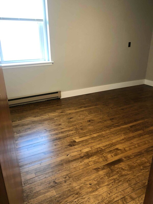 Building Photo - 16 N Hill St