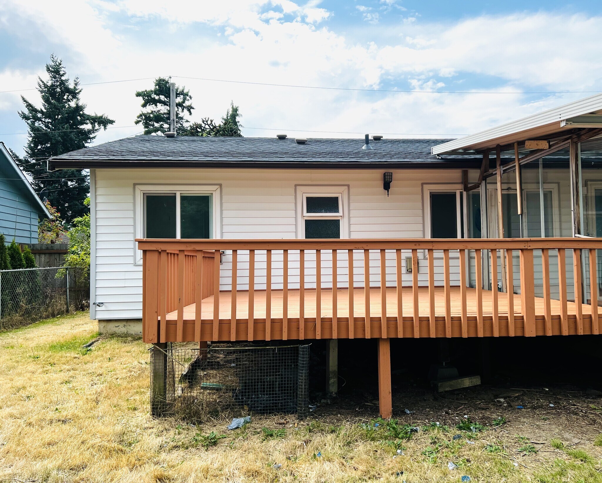 utdoor deck - 25818 19th Ave S