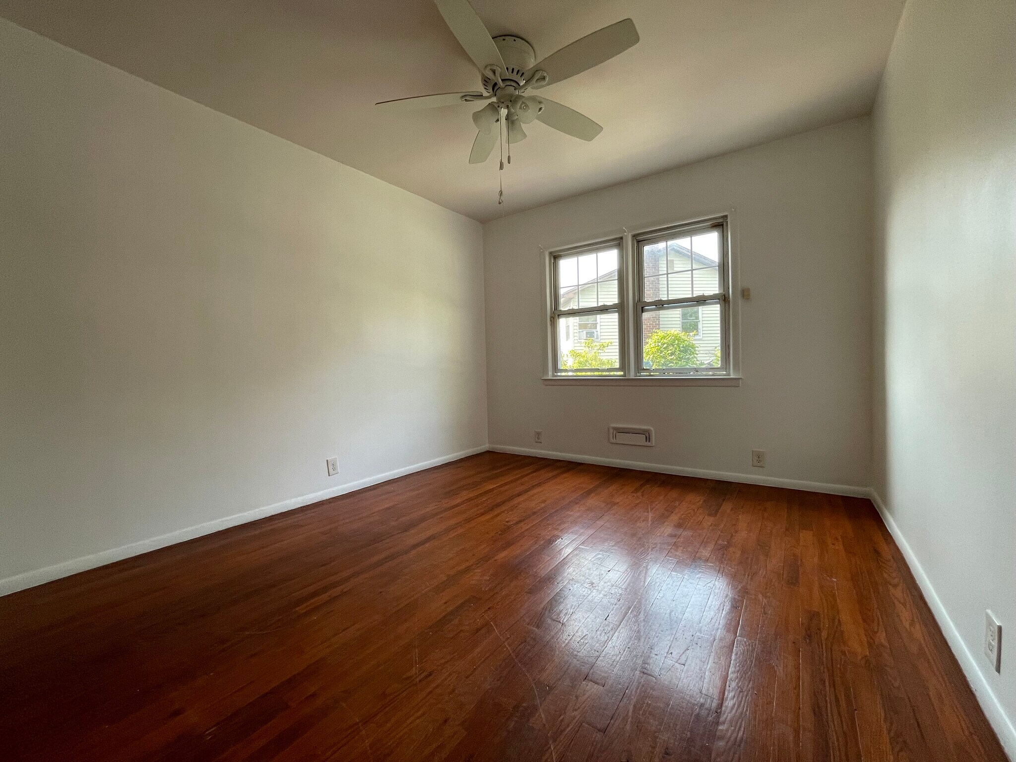 Building Photo - 15457 20th Rd