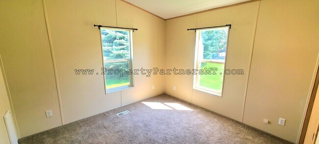 Building Photo - Remodeled!  3 Bed 2 Bath Modular house