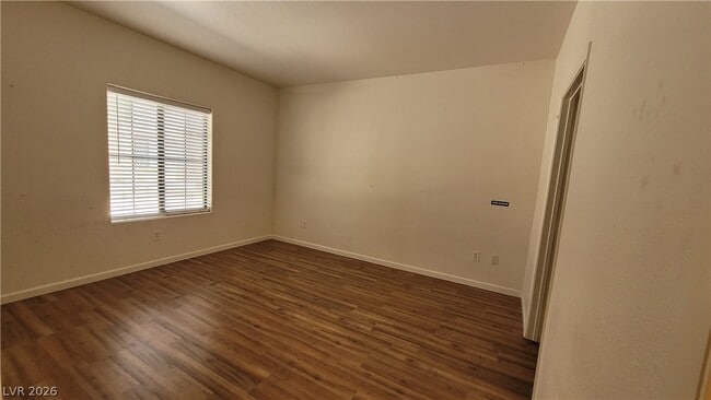 Building Photo - 2151 Hussium Hills St