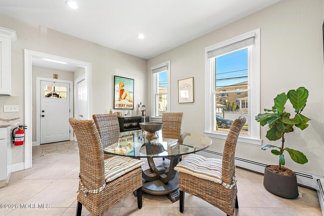 Building Photo - 701 Asbury Ave