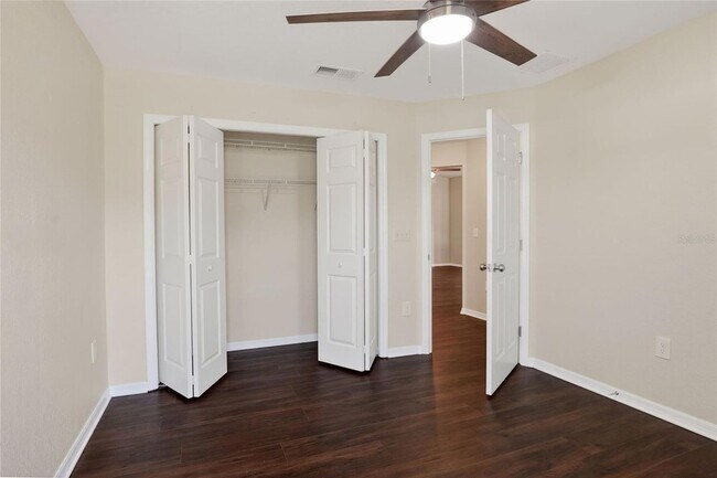 Building Photo - 780 Overlook Grove Dr