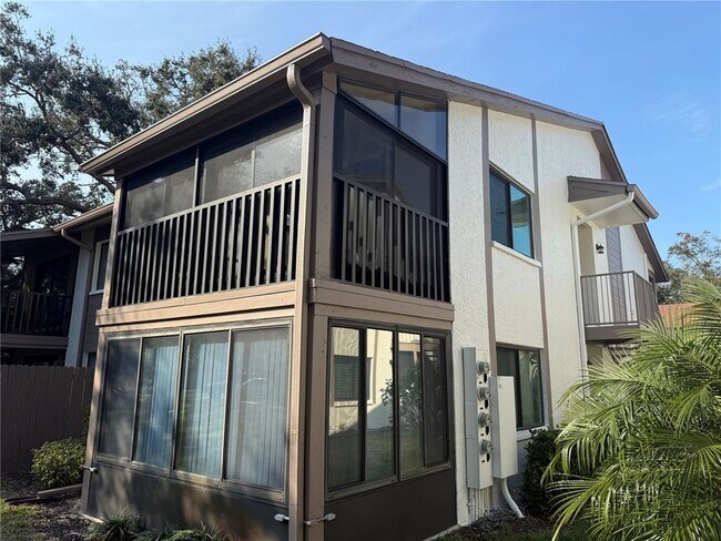 Building Photo - 514 Longfellow Ct