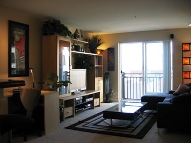 Building Photo - Light and Bright updated 1bed 1 bath Condo Unit available in downtown Seattle!