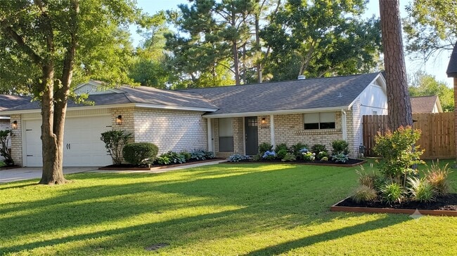 Building Photo - 14419 Cypress Leaf Dr