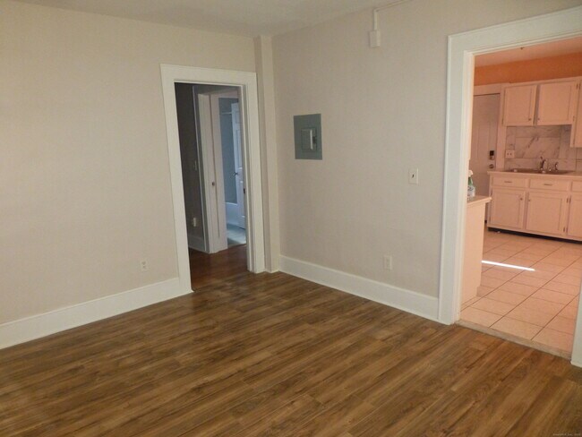 Building Photo - 520 Ocean Ave