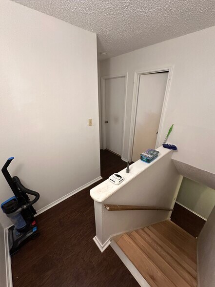 Building Photo - 600 Bagby Ave