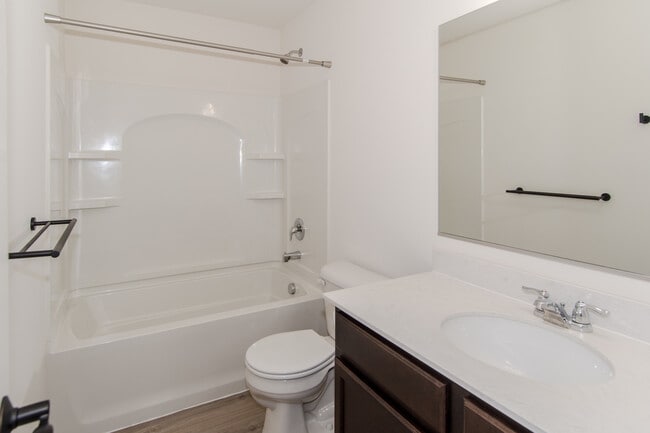 Building Photo - 26107 White Oak Trail