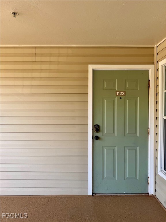 Building Photo - 1773 Four Mile Cove Pkwy