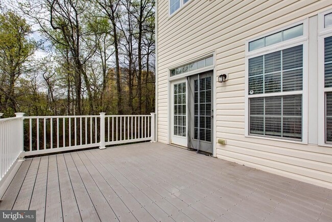 Building Photo - 7599 Taunton Ct