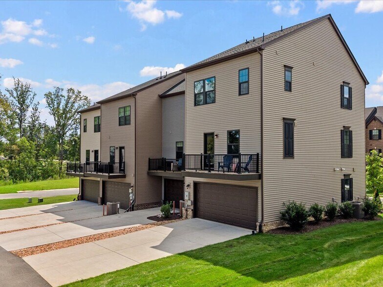 Building Photo - 14018 Millpointe Rd