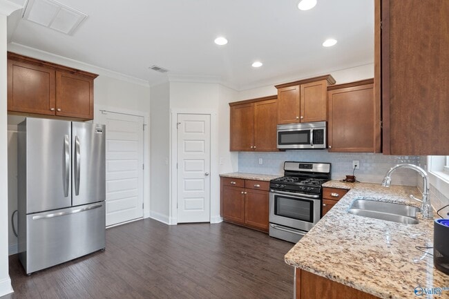 Building Photo - 7042 Camrose Ln NW